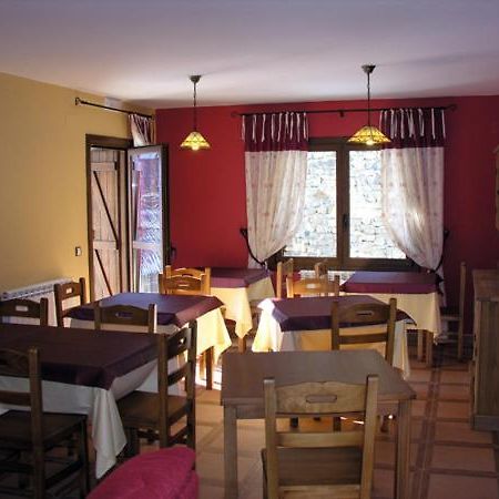Hostal Rural Casa Parda Tramacastilla de Tena Exteriör bild